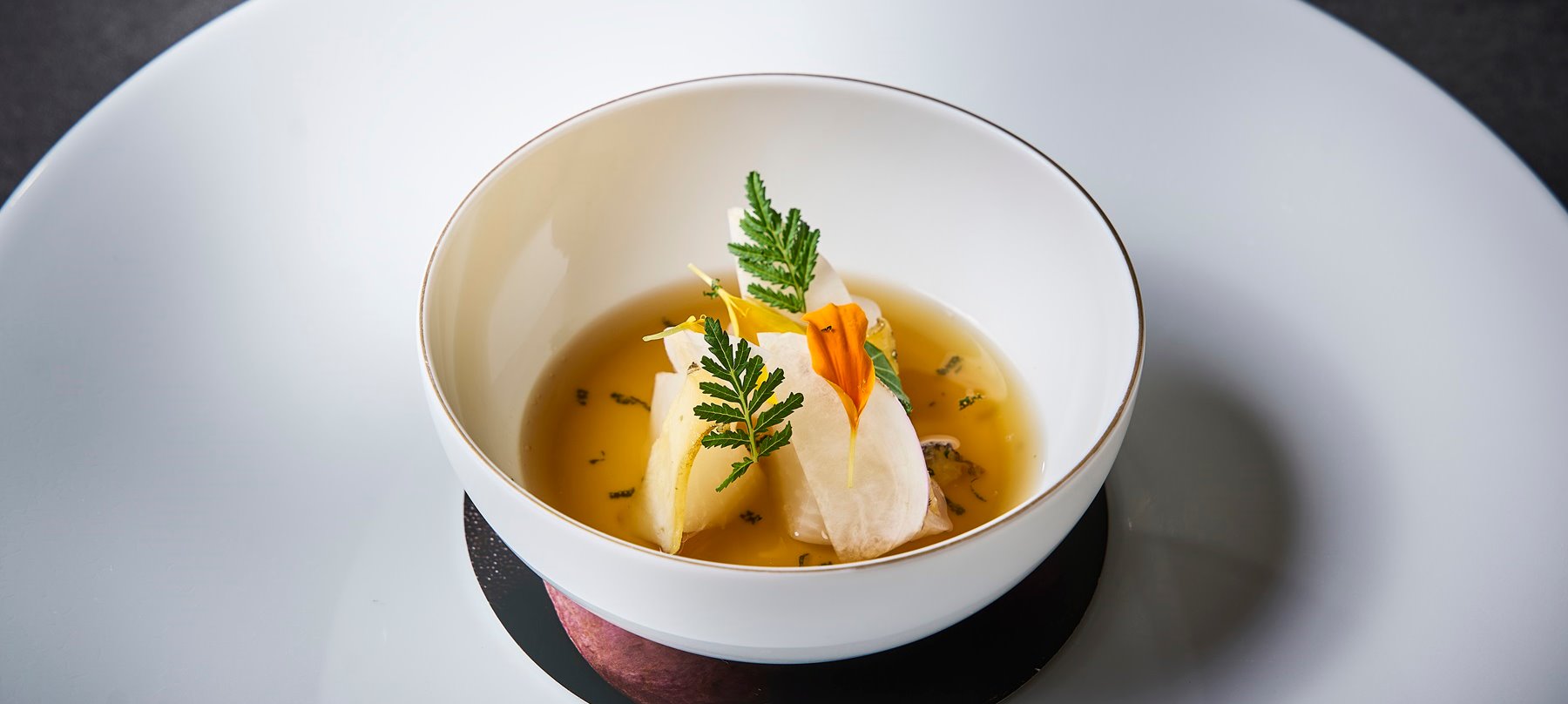 メニュー | フランス料理 ラ・ベ | ザ・リッツ・カールトン大阪